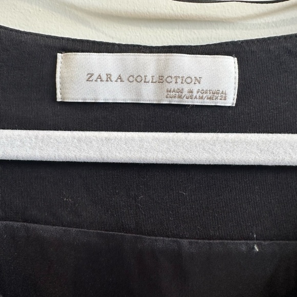 ❤️ Zara Black and Tan Patterned Dress Size M NWOT - Picture 2 of 5